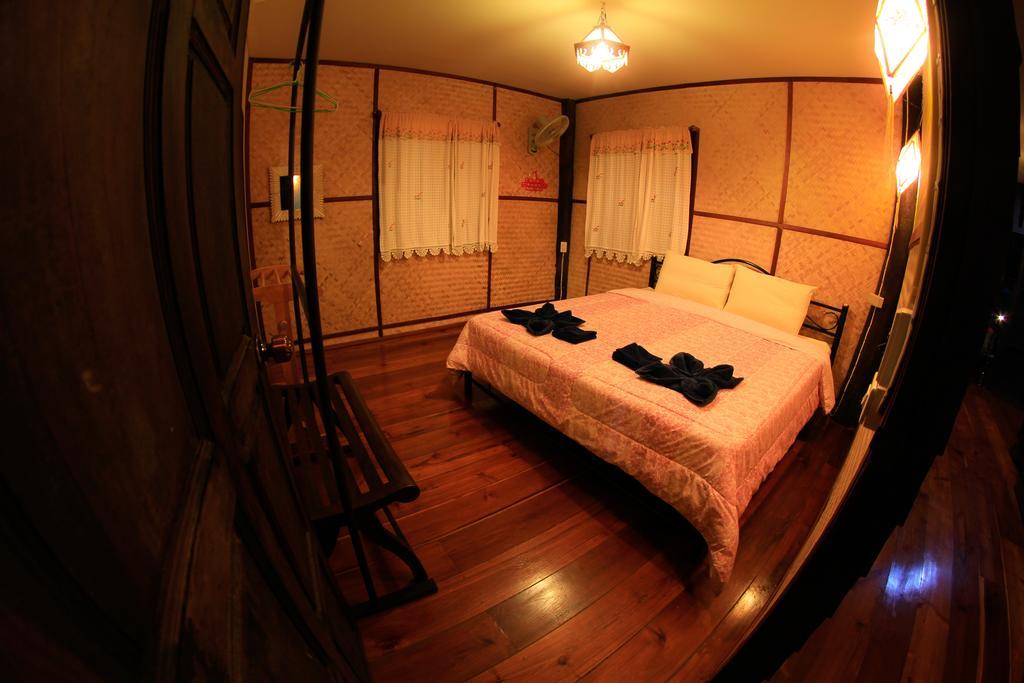 Baan Saleepai Hotel Room photo